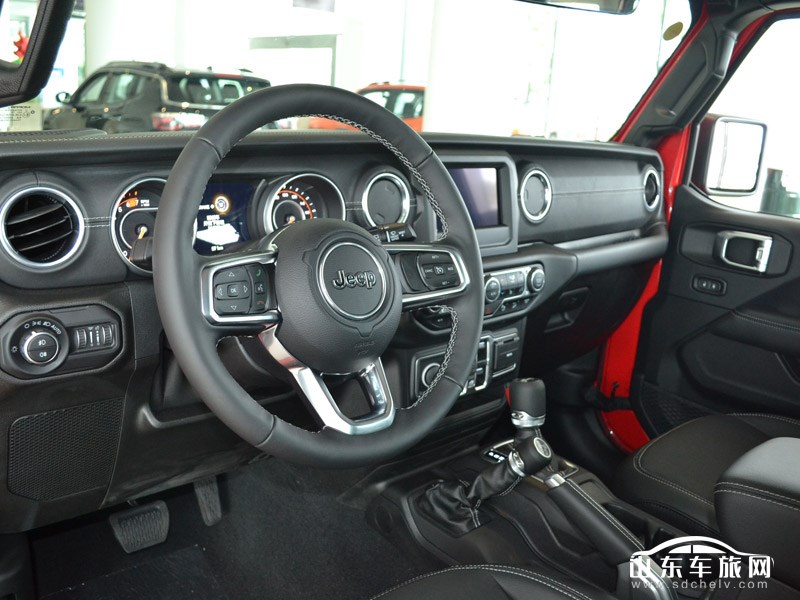 2018款 Jeep牧马人 中控