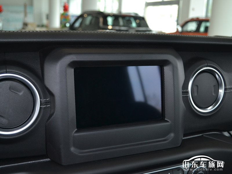 2018款 Jeep牧马人 中控