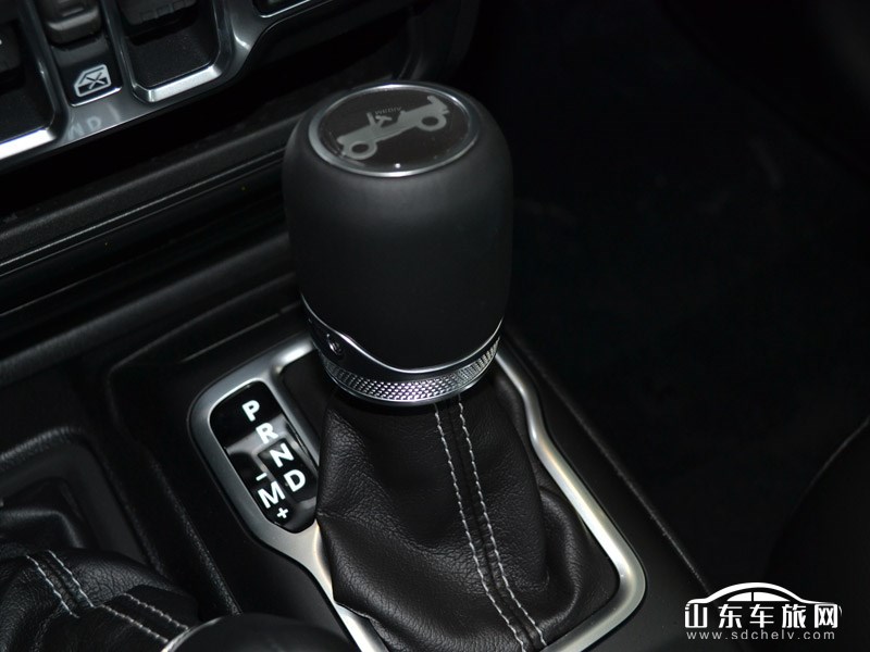 2018款 Jeep牧马人 中控