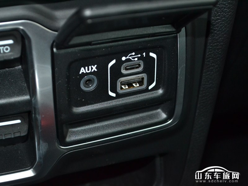 2018款 Jeep牧马人 内饰