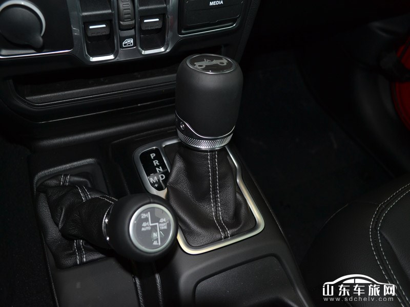 2018款 Jeep牧马人 内饰