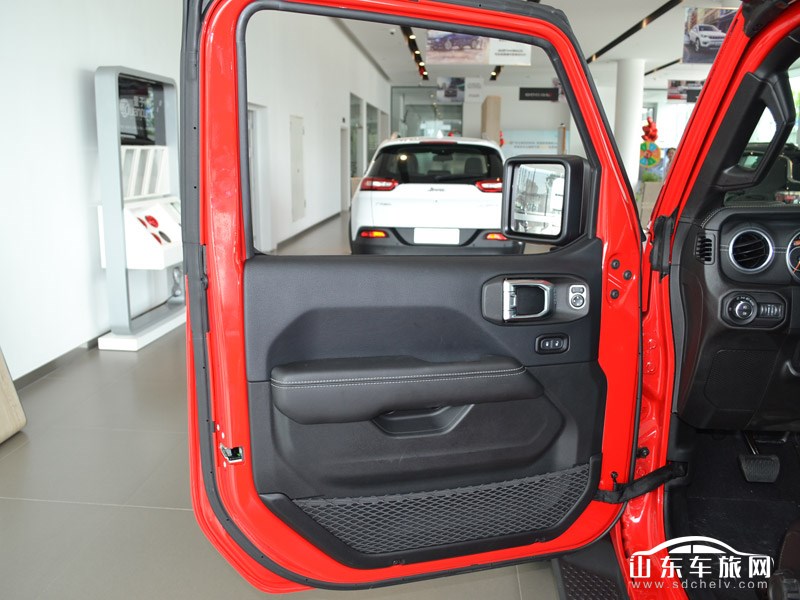 2018款 Jeep牧马人 内饰