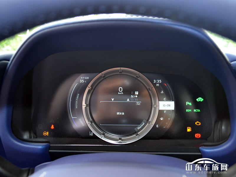 2018款 雷克萨斯LC500h 中控