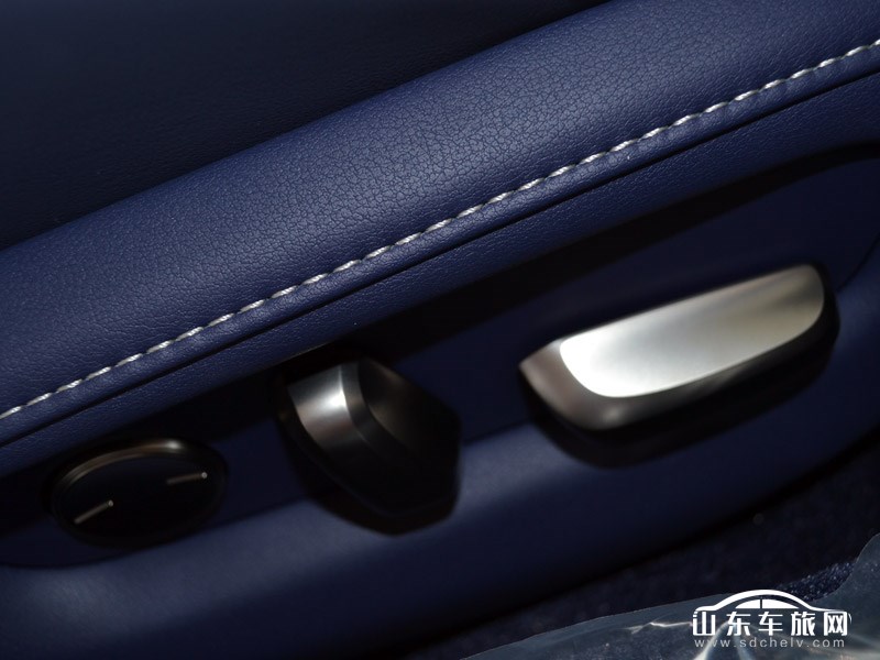 2018款 雷克萨斯LC500h 内饰