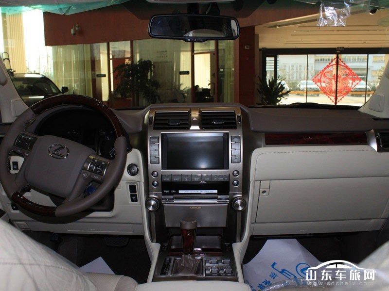 2011款 GX400 中控台