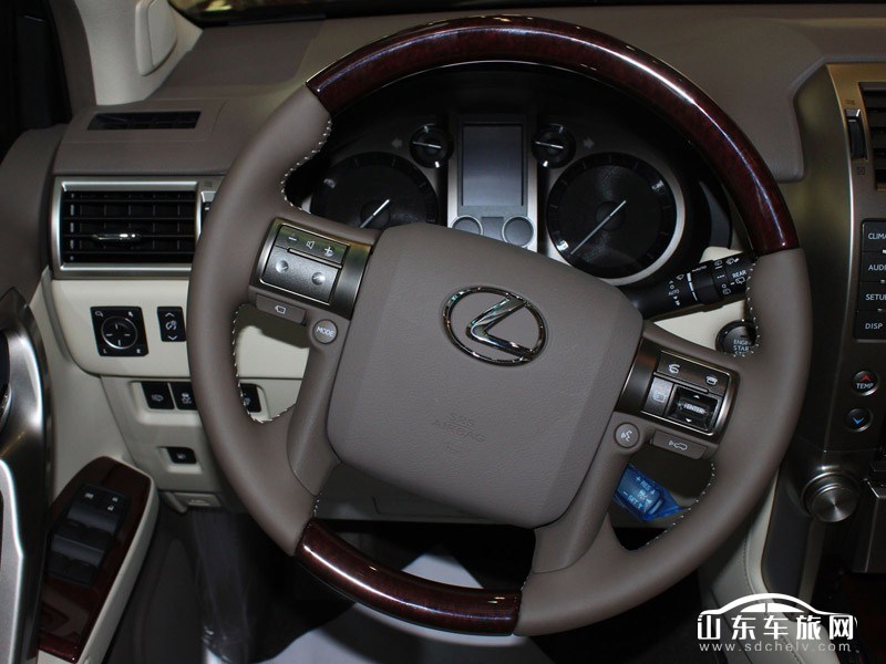 2011款 GX400 中控台