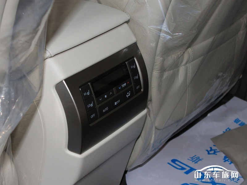 2011款 GX400 内饰