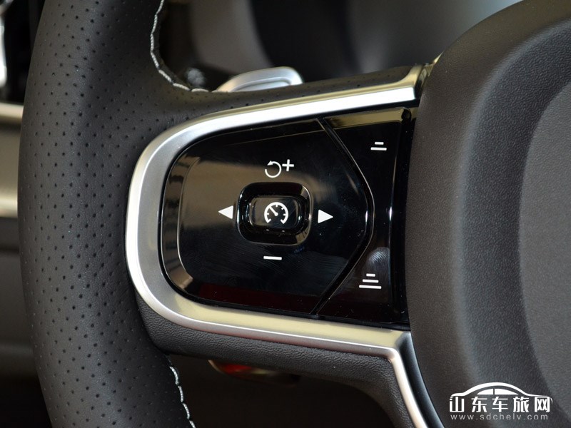 2018款 沃尔沃亚太 XC60 中控