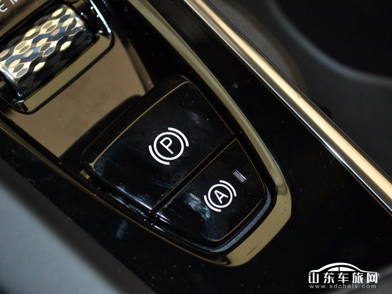 2018款 沃尔沃亚太 XC60 中控