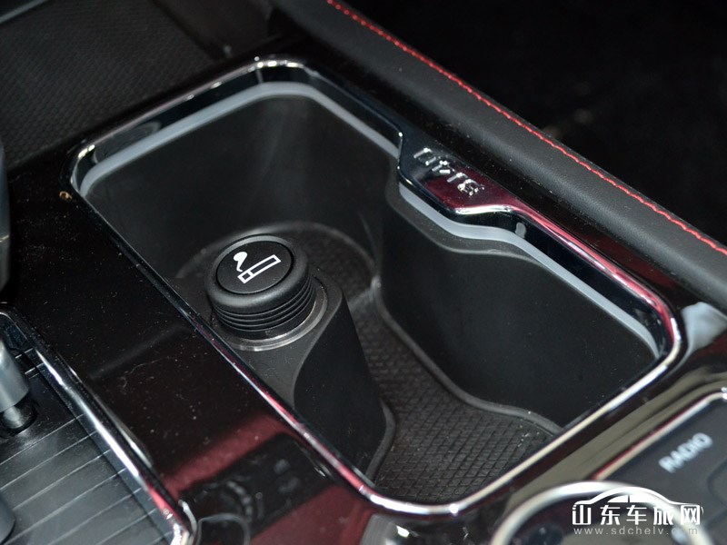 2018款 北汽 BJ40 PLUS 中控