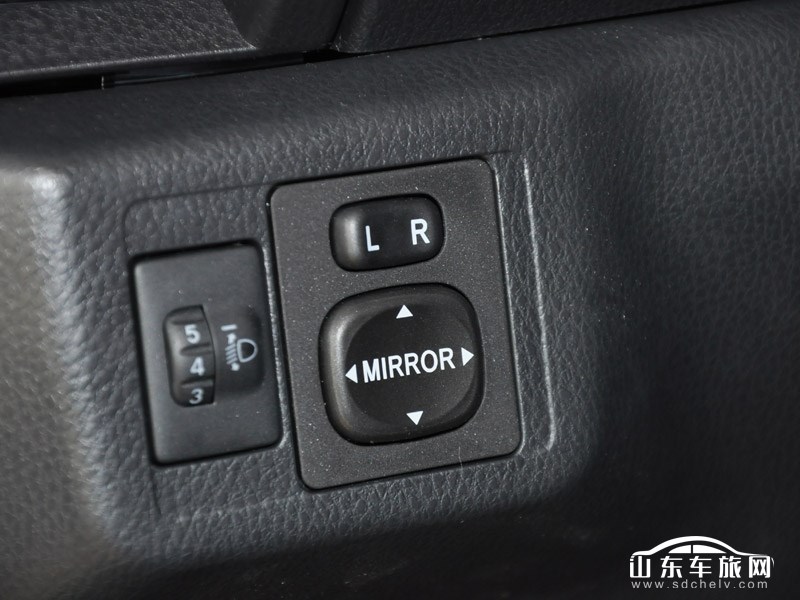 2014款广汽丰田YARiS L 致炫 内饰