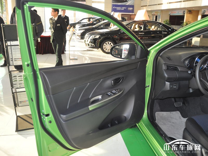 2014款广汽丰田YARiS L 致炫 内饰