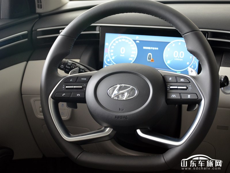 2021款 北京现代途胜 中控