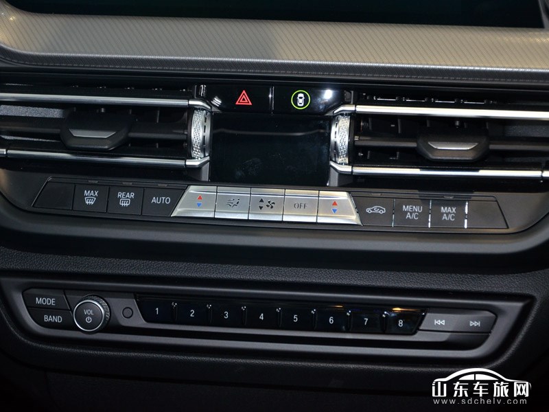 2021款 进口宝马2系 中控