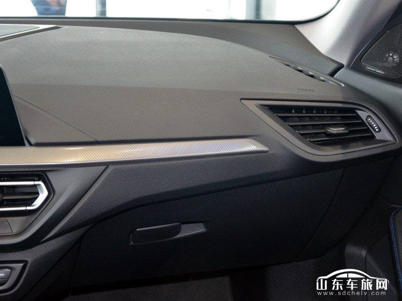 2021款 进口宝马2系 中控