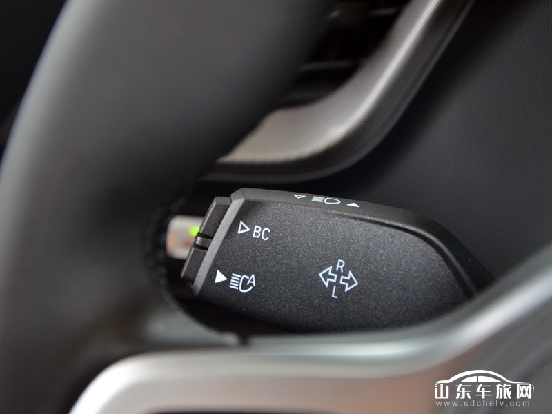 2021款 进口宝马2系 中控