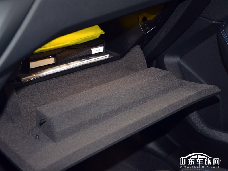 2021款 进口宝马2系 内饰
