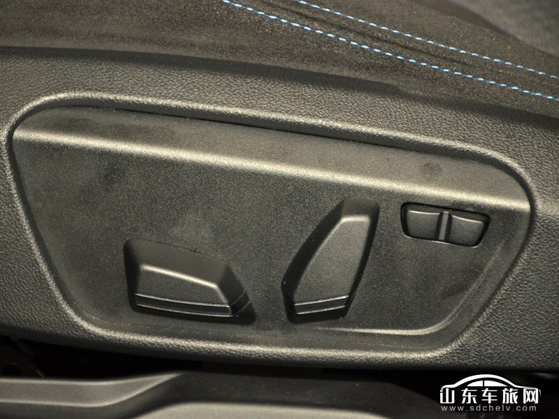 2021款 进口宝马2系 内饰