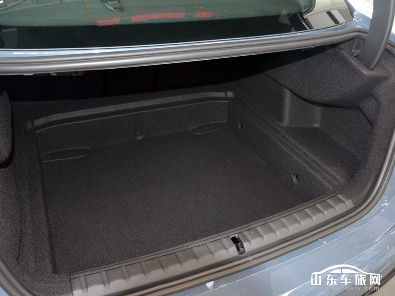 2021款 进口宝马2系 内饰