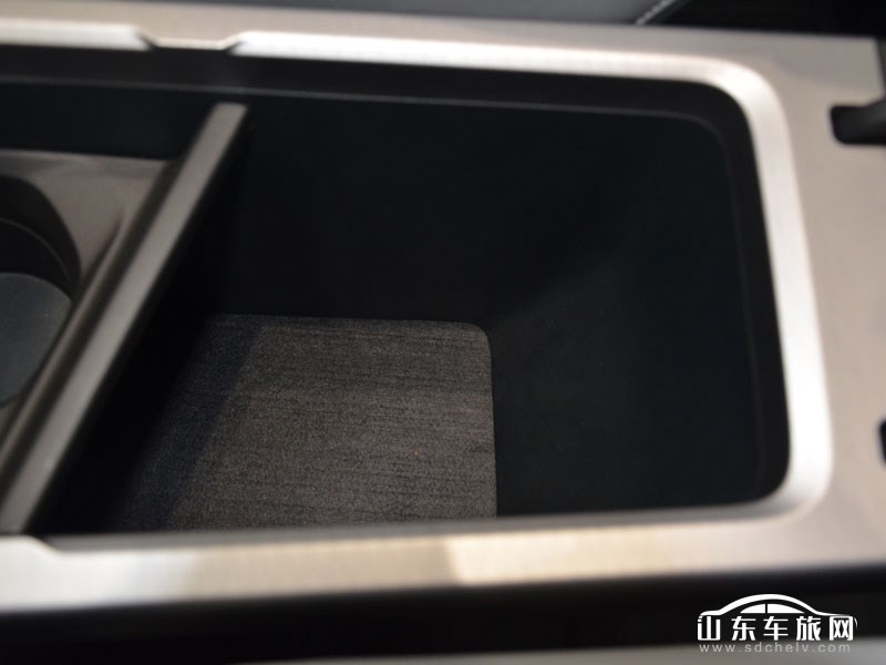 2022款 吉利帝豪 内饰