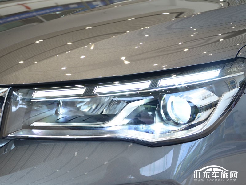 2022款 吉利帝豪 内饰