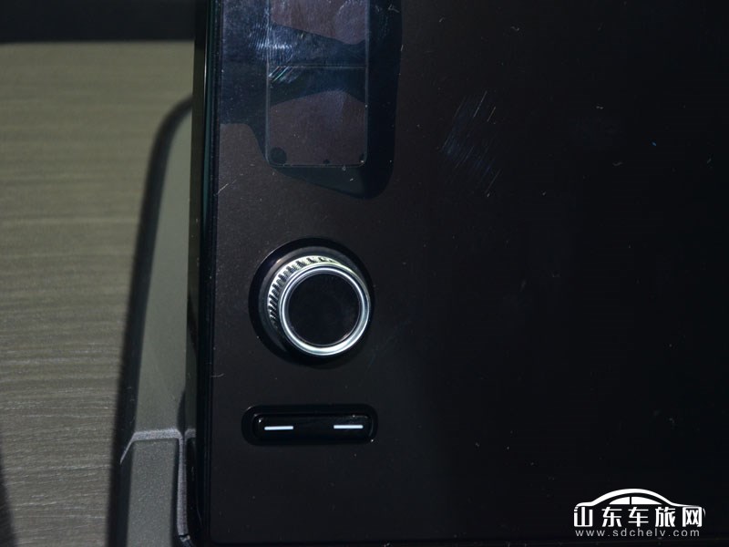 2022款 东风本田艾力绅 中控