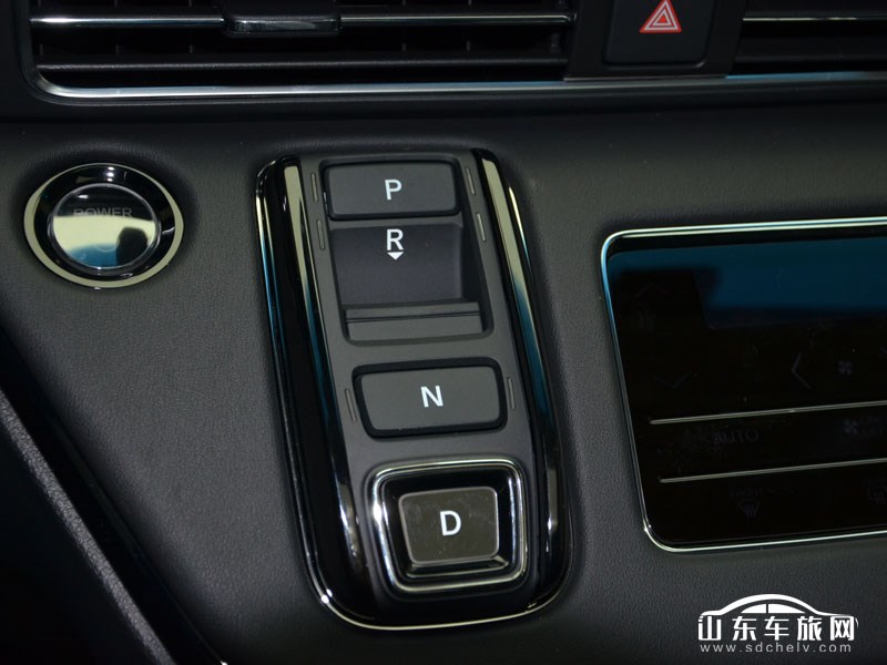 2022款 东风本田艾力绅 中控