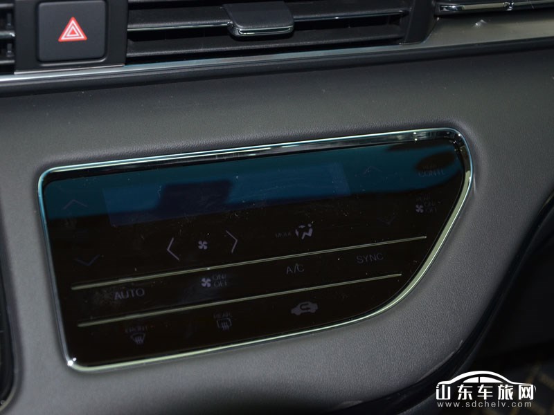 2022款 东风本田艾力绅 中控