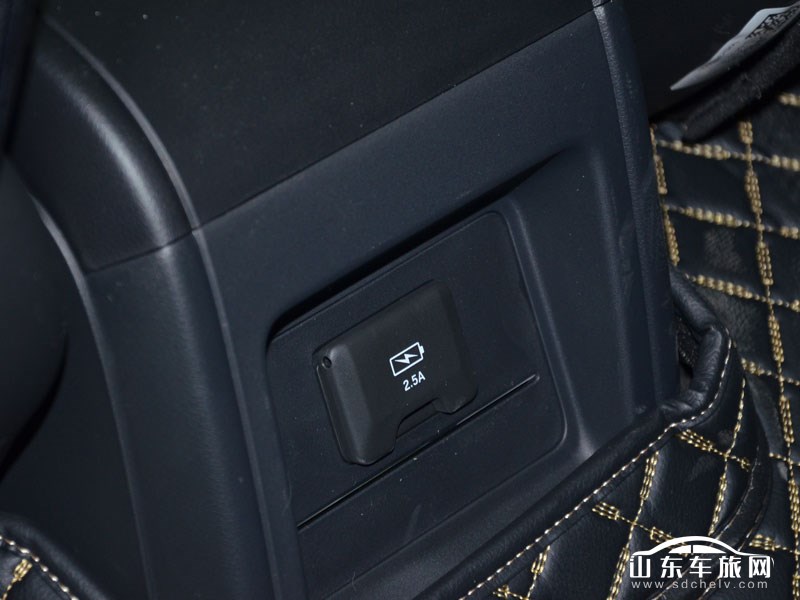 2022款 东风本田艾力绅 内饰