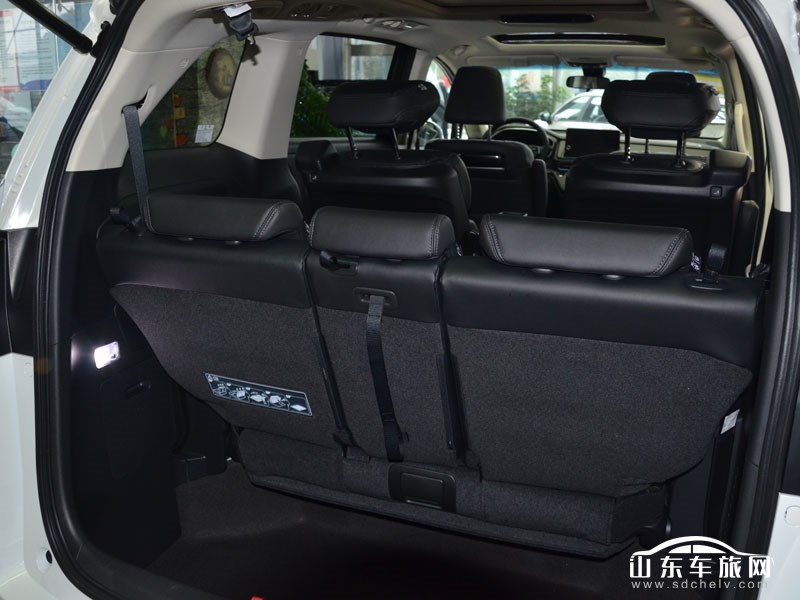 2022款 东风本田艾力绅 内饰