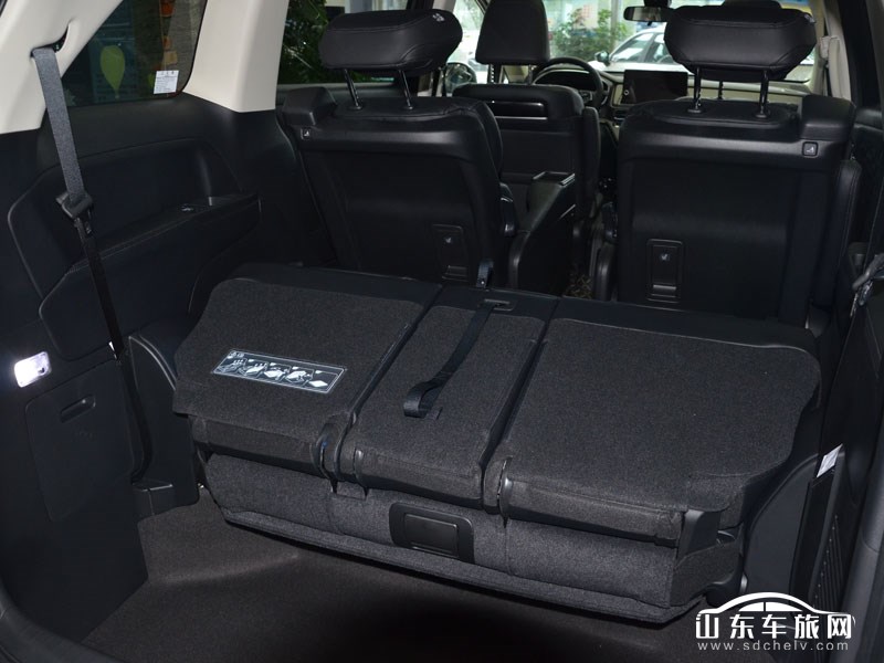 2022款 东风本田艾力绅 内饰