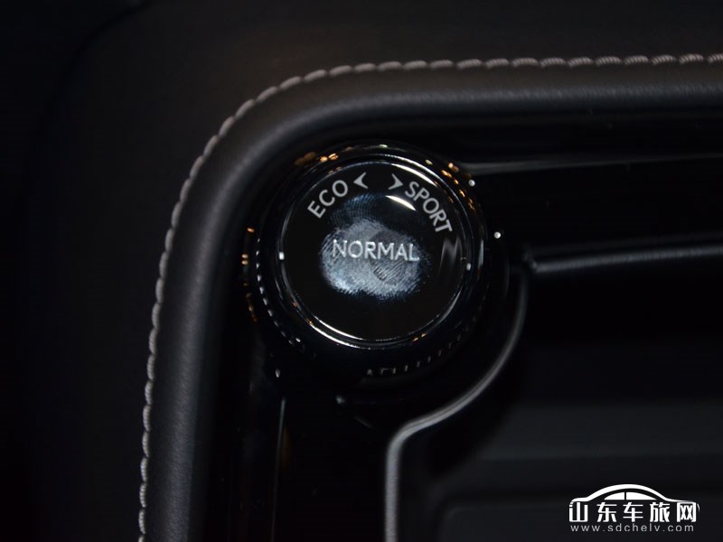 2022款 雷克萨斯NX 中控