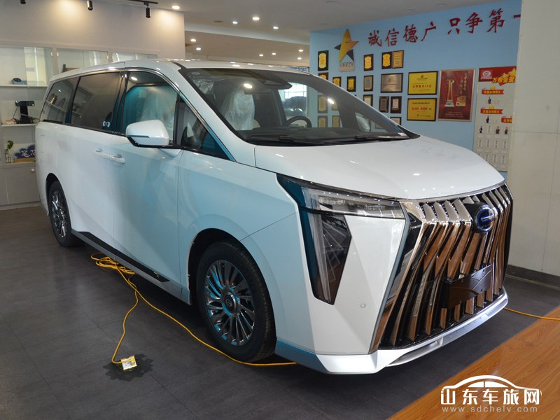2023款 广汽传祺M8 外观