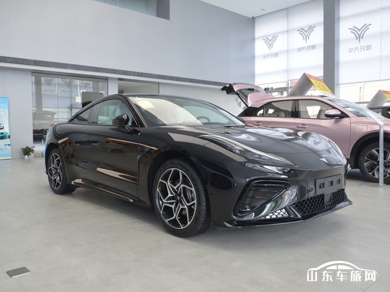 2023款 哪吒GT 外观