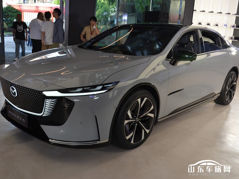 2025款 长安马自达EZ-6 外观