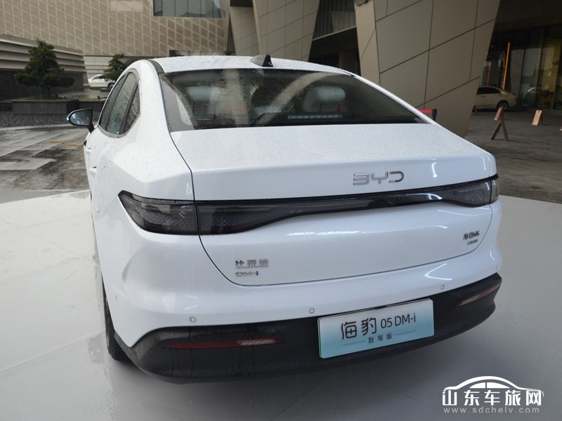 2025款 比亚迪海豹05 DM-i 外观