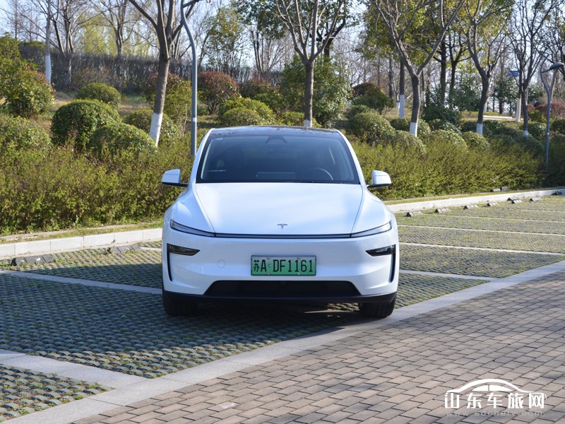 2025款 特斯拉Model Y换新版 外观