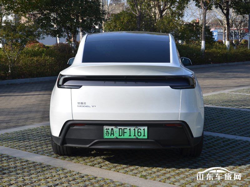2025款 特斯拉Model Y换新版 外观