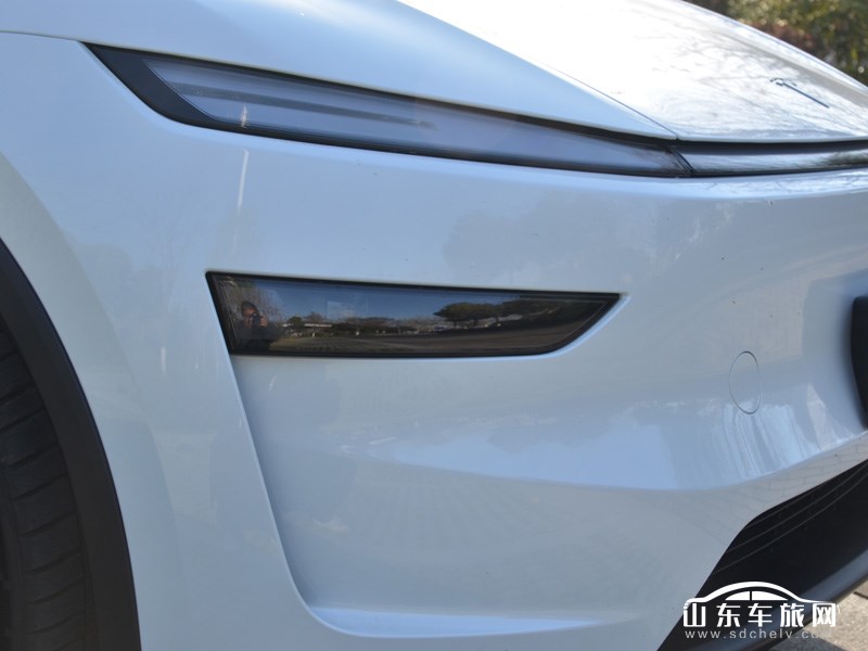 2025款 特斯拉Model Y换新版 其它