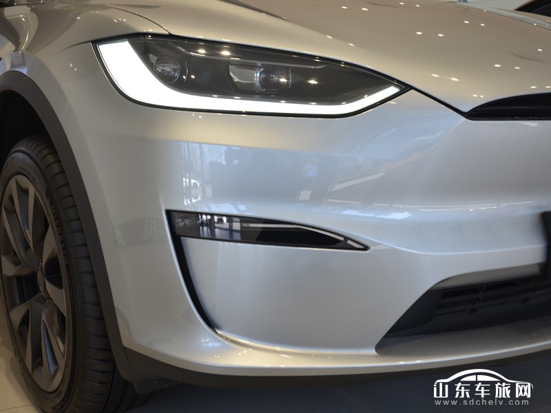 2025款 特斯拉Model X 外观