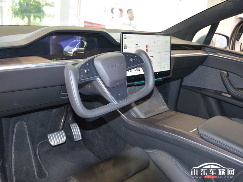 2025款 特斯拉Model X 中控