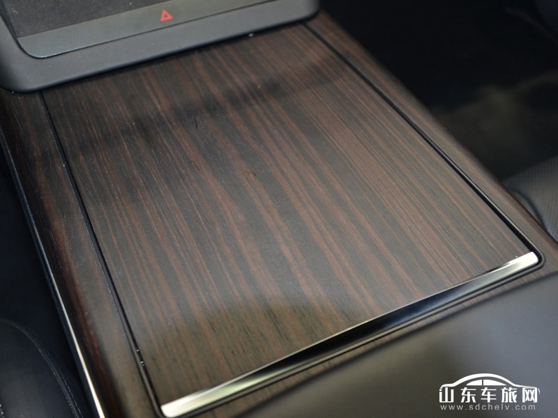 2025款 特斯拉Model X 中控