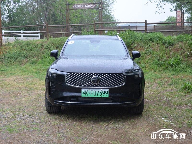 2025款 进口沃尔沃XC90 外观