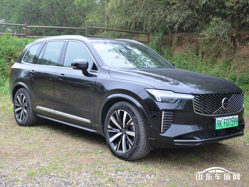 2025款 进口沃尔沃XC90 外观