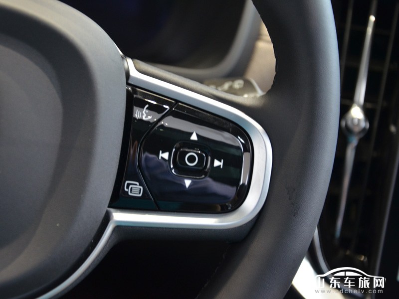2025款 进口沃尔沃XC90 中控