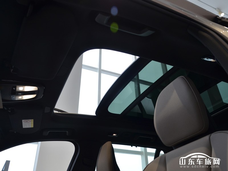 2025款 进口沃尔沃XC90 内饰